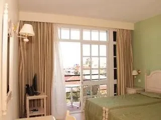 호텔 Estalagem Monte 2*
